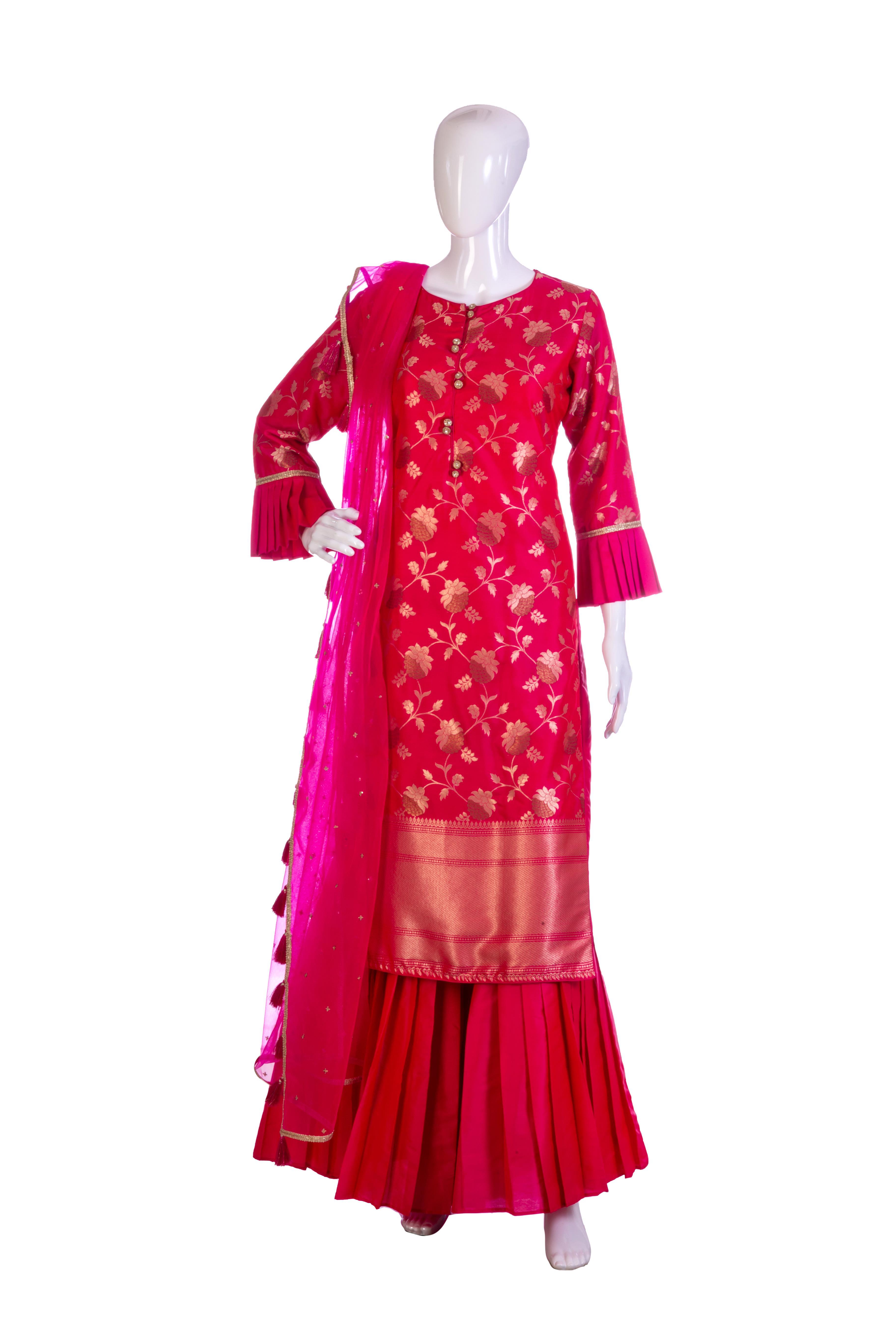 Wine Indo Western Wine Gown by Aaina by Aditi for rent online | FLYROBE